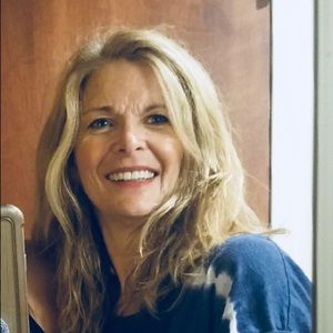 Meet your Posher, Joyce